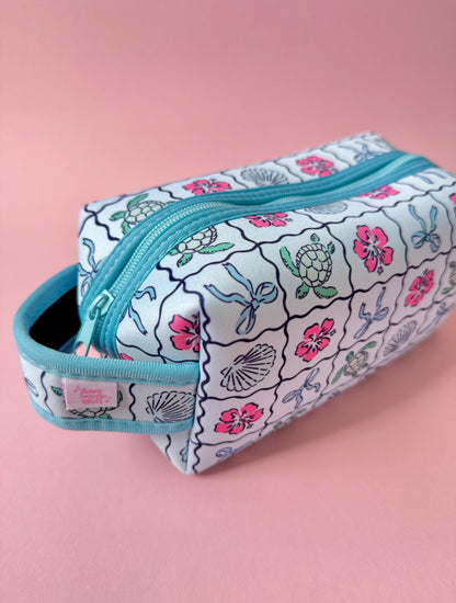Kosmetiktasche mit Trageschlaufe Schildkröte x OCEAN BERRY