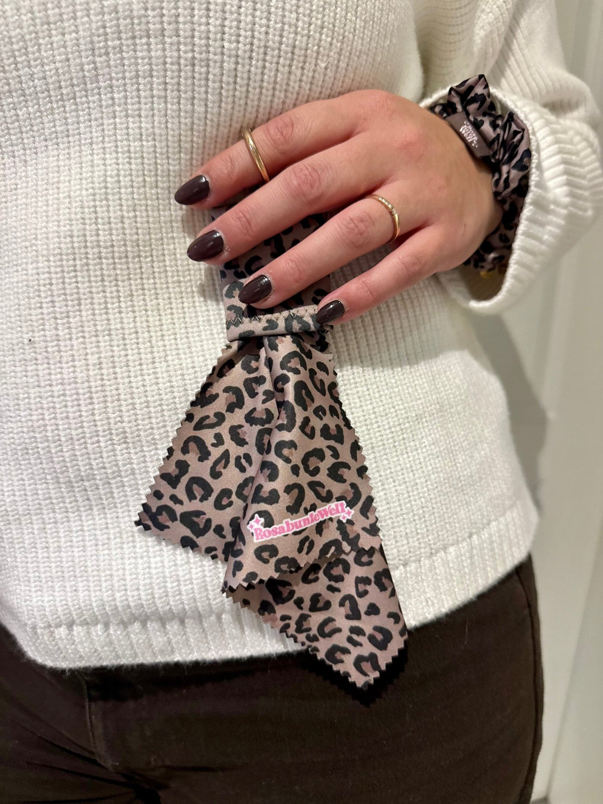 Brillentuch mit Täschchen x COZY LEO