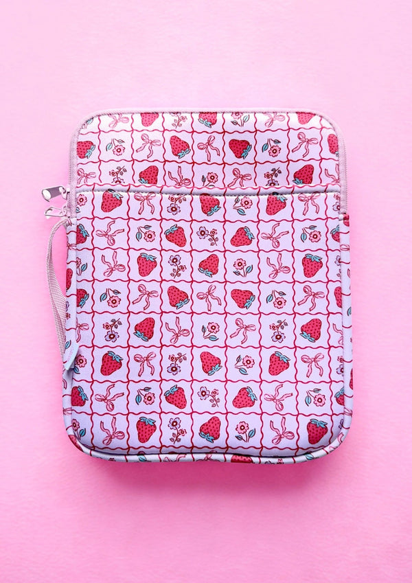 Tablet- & Büchertasche Erdbeere x OCEAN BERRY